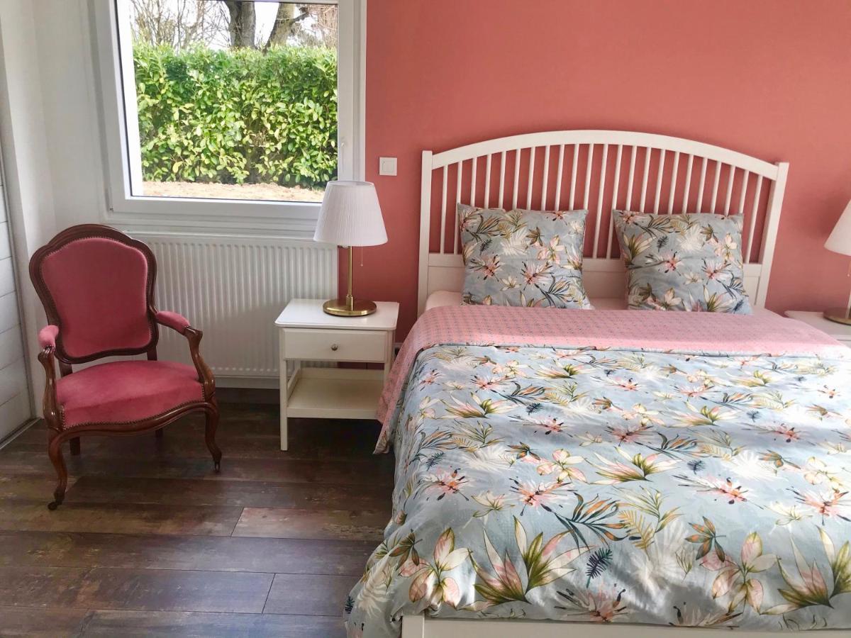 Maison Blanche En Cote De Nacre Ferienhaus *